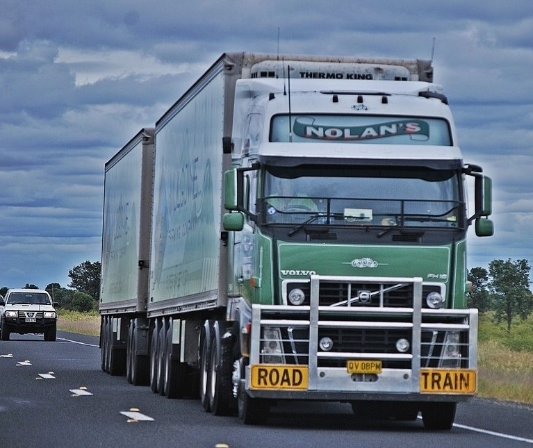 传递安全之声，从心感动您！